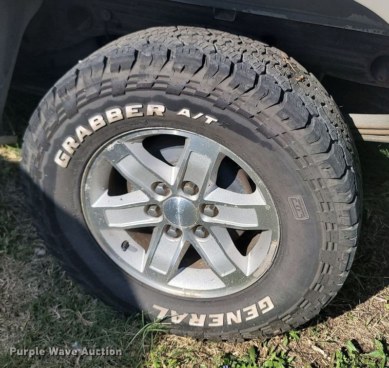 image for item OG9358 2012 GMC Sierra 1500  Crew Cab pickup truck