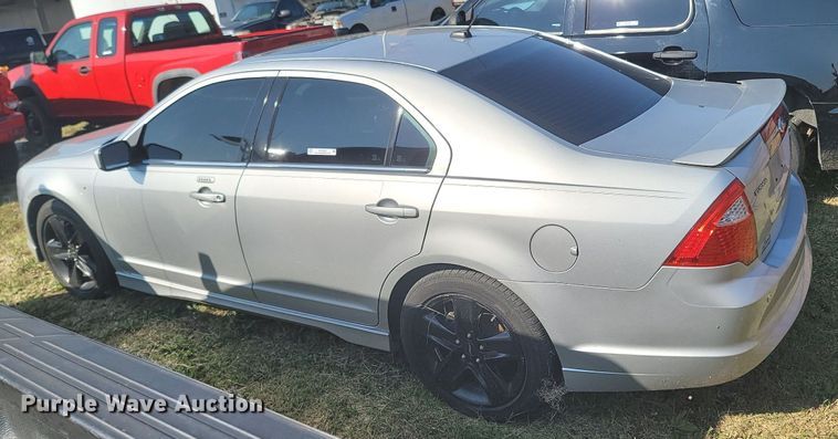 image for item OG9359 2012 Ford Fusion