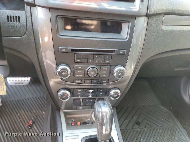 image for item OG9359 2012 Ford Fusion