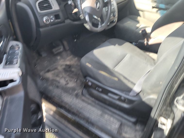 image for item OG9360 2013 Chevrolet Tahoe Police  SUV