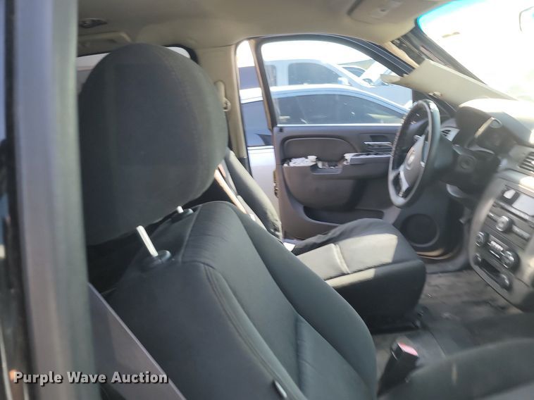 image for item OG9360 2013 Chevrolet Tahoe Police  SUV