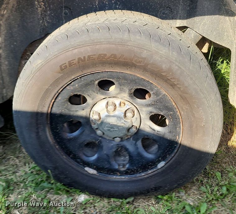 image for item OG9360 2013 Chevrolet Tahoe Police  SUV