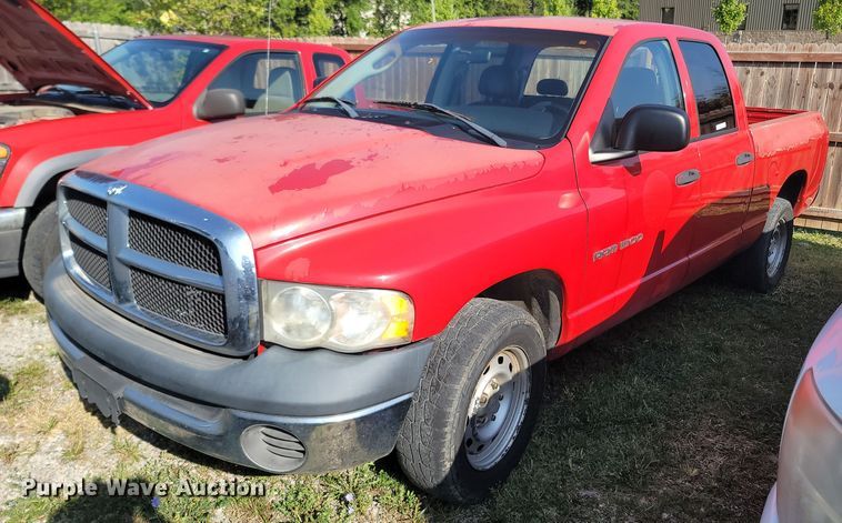 image for item OG9362 2005 Dodge Ram 1500  Quad Cab pickup truck