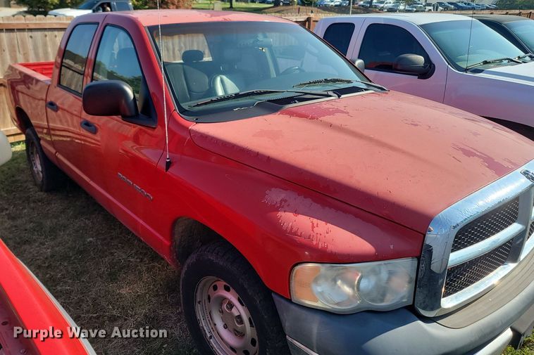 image for item OG9362 2005 Dodge Ram 1500  Quad Cab pickup truck
