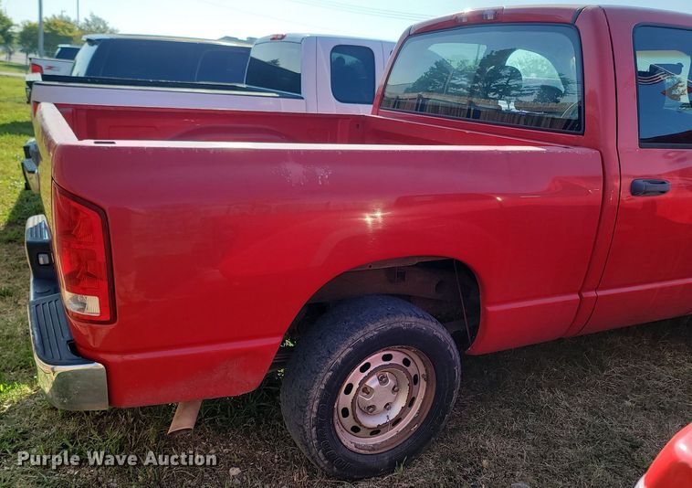 image for item OG9362 2005 Dodge Ram 1500  Quad Cab pickup truck