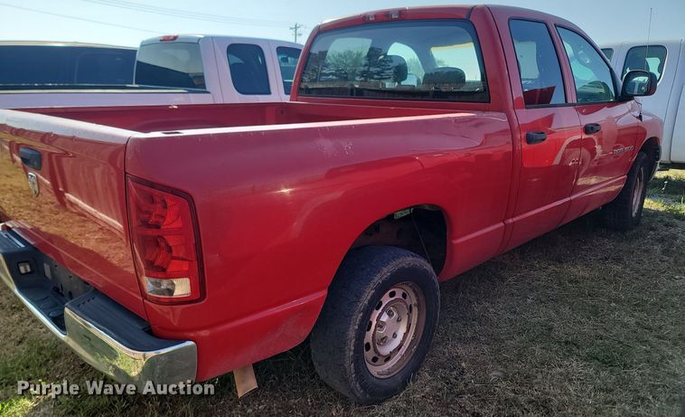 image for item OG9362 2005 Dodge Ram 1500  Quad Cab pickup truck