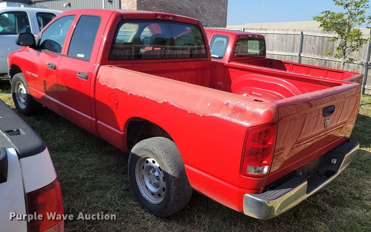 image for item OG9362 2005 Dodge Ram 1500  Quad Cab pickup truck