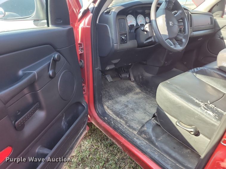 image for item OG9362 2005 Dodge Ram 1500  Quad Cab pickup truck