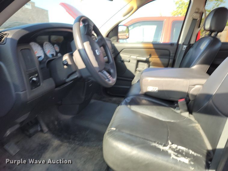 image for item OG9362 2005 Dodge Ram 1500  Quad Cab pickup truck