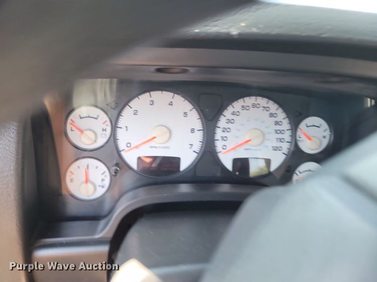 image for item OG9362 2005 Dodge Ram 1500  Quad Cab pickup truck