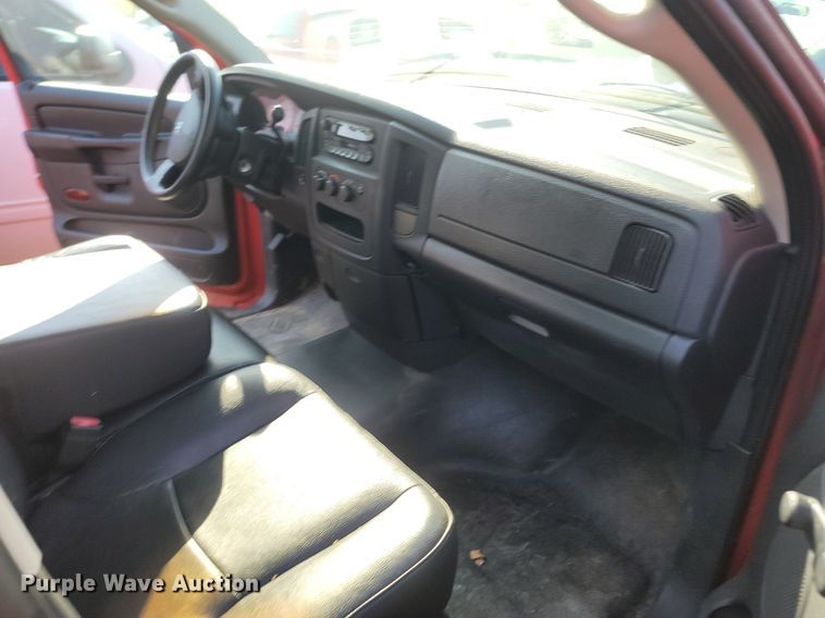 image for item OG9362 2005 Dodge Ram 1500  Quad Cab pickup truck