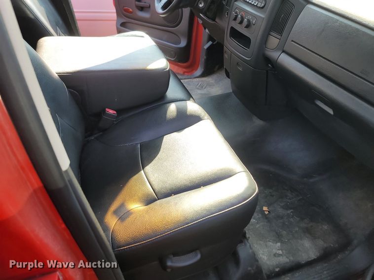 image for item OG9362 2005 Dodge Ram 1500  Quad Cab pickup truck