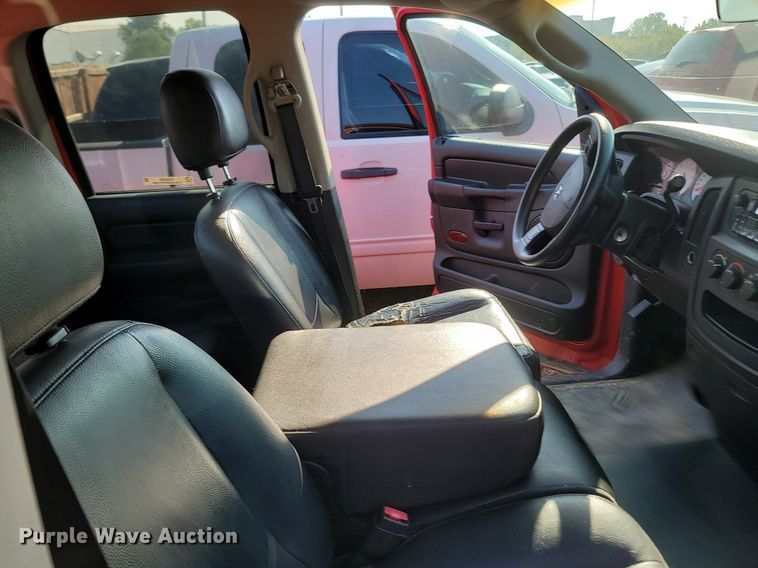 image for item OG9362 2005 Dodge Ram 1500  Quad Cab pickup truck