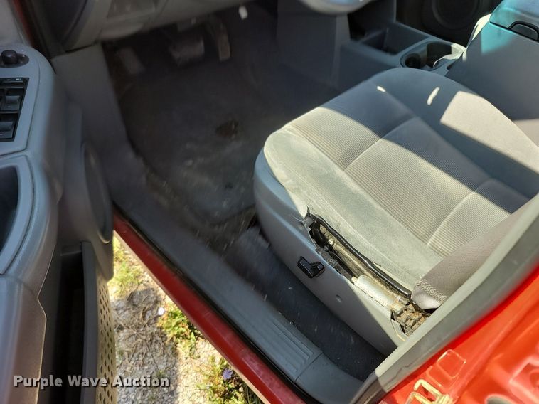 image for item OG9366 2005 Dodge Durango  SUV