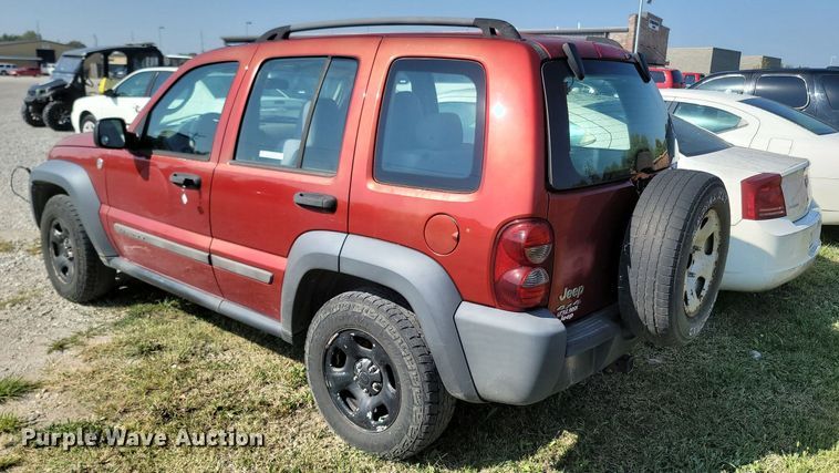 image for item OG9368 2006 Jeep Liberty  SUV