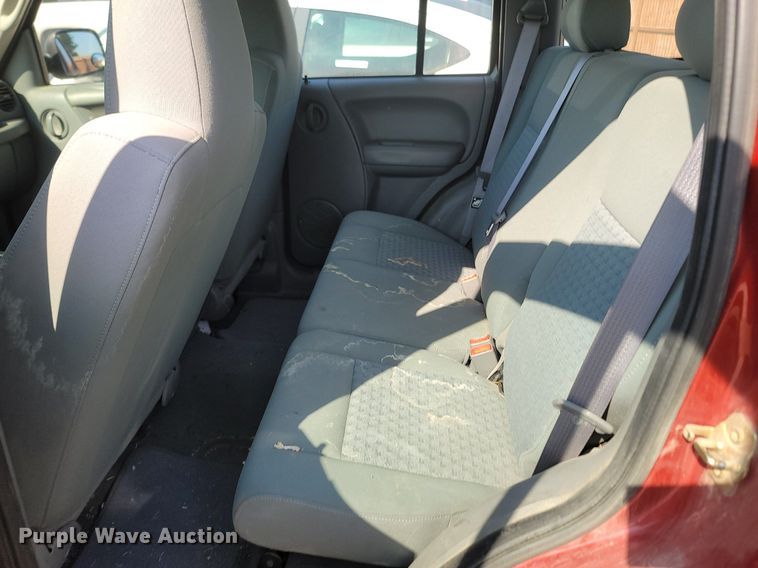 image for item OG9368 2006 Jeep Liberty  SUV