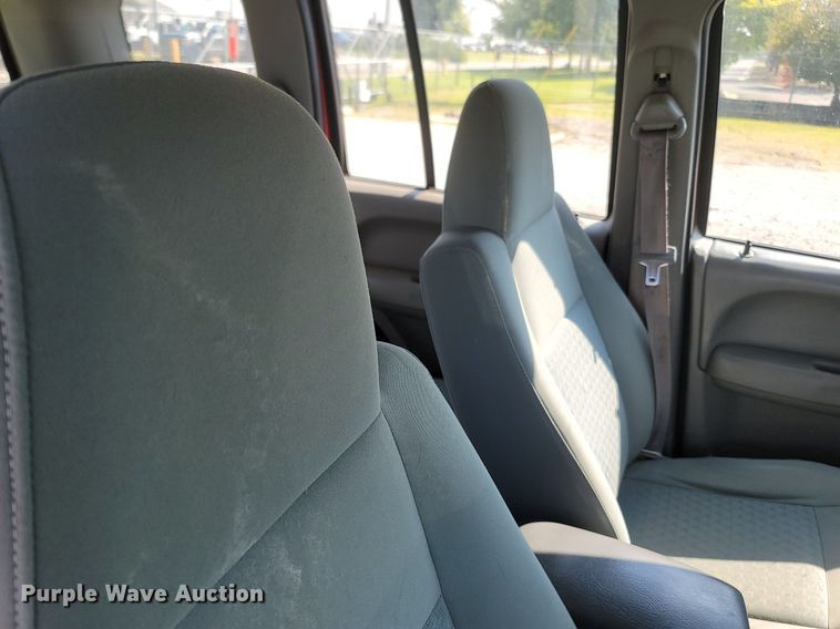 image for item OG9368 2006 Jeep Liberty  SUV