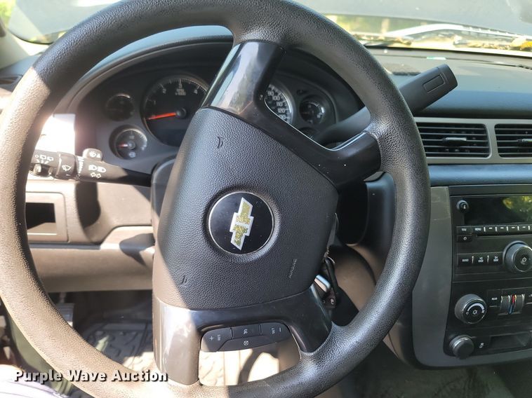 image for item OG9369 2013 Chevrolet Tahoe Police  SUV