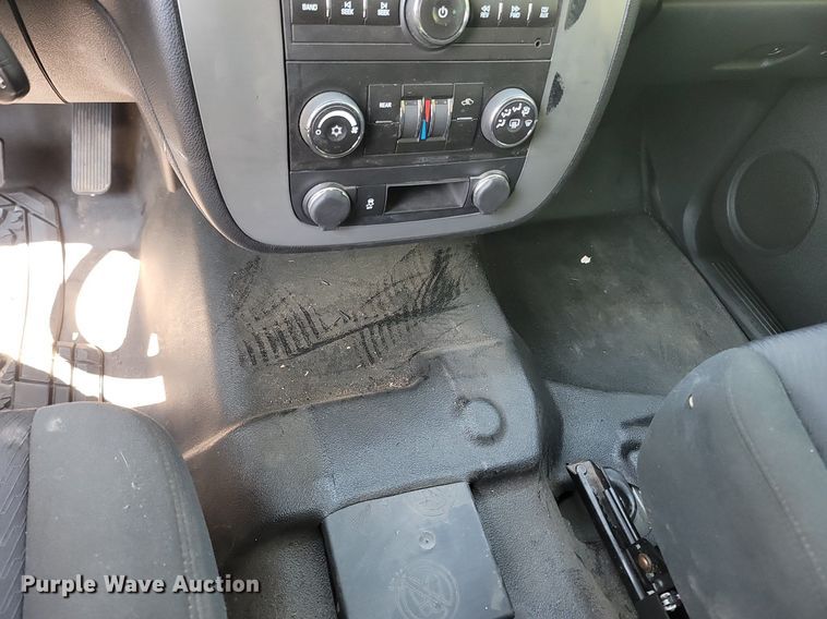 image for item OG9369 2013 Chevrolet Tahoe Police  SUV