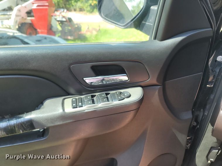 image for item OG9369 2013 Chevrolet Tahoe Police  SUV