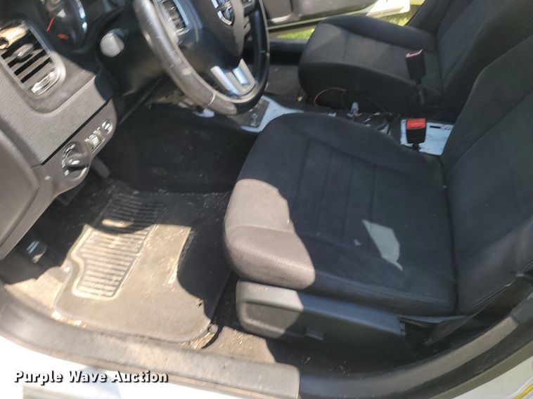 image for item OG9371 2012 Dodge  Charger Police