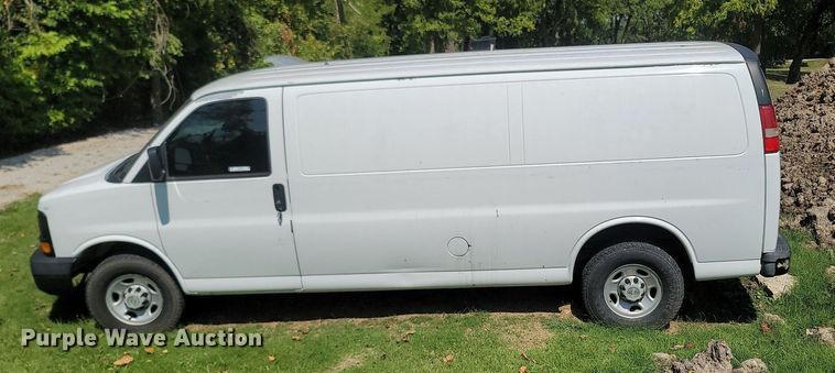 image for item OG9374 2009 Chevrolet Express 3500  van