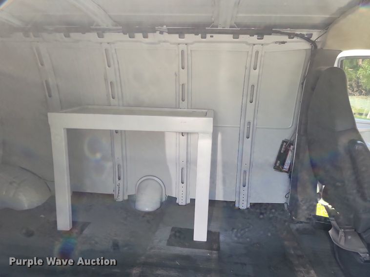 image for item OG9374 2009 Chevrolet Express 3500  van