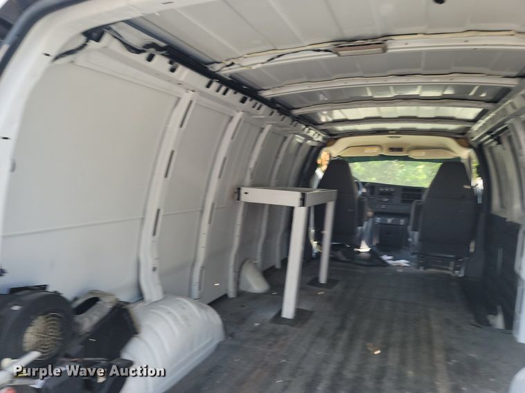 image for item OG9374 2009 Chevrolet Express 3500  van