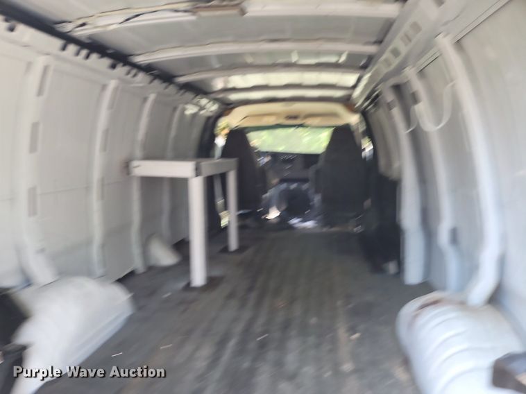 image for item OG9374 2009 Chevrolet Express 3500  van