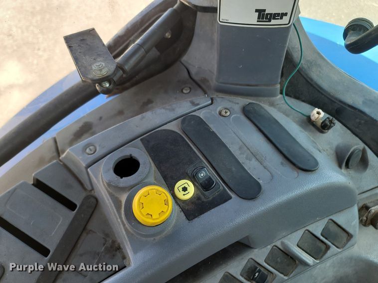 image for item OG9379 New Holland T6030  tractor