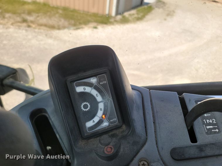 image for item OG9379 New Holland T6030  tractor