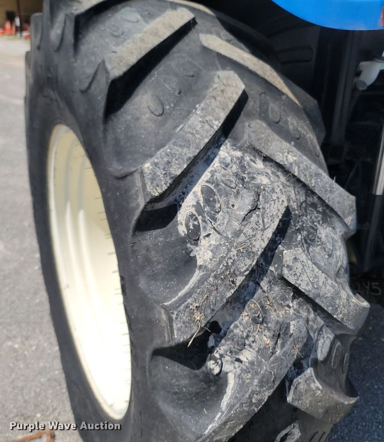 image for item OG9379 New Holland T6030  tractor