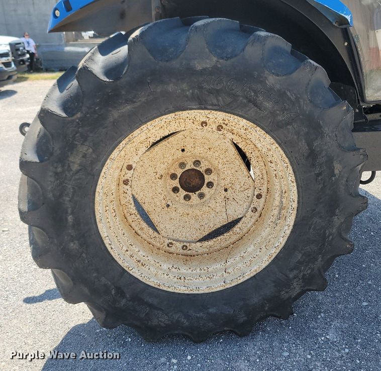 image for item OG9379 New Holland T6030  tractor