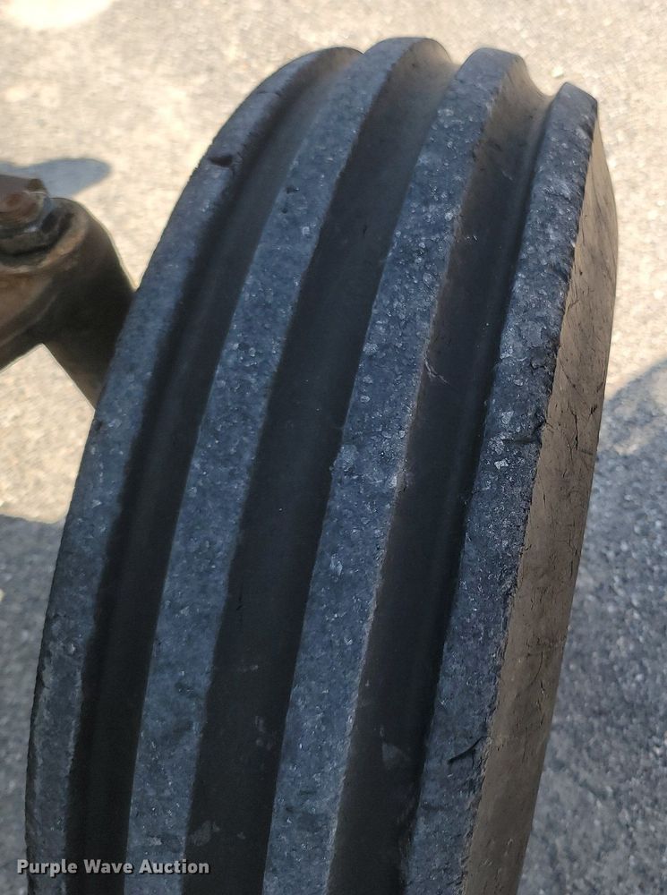 image for item OG9379 New Holland T6030  tractor