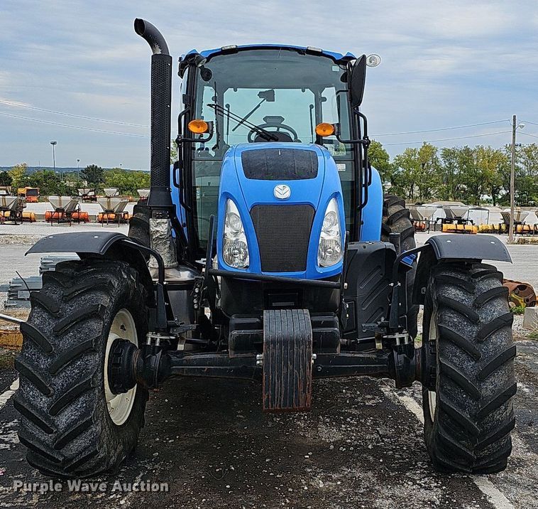 image for item OG9387 2016 New Holland TS6.110  MFWD tractor