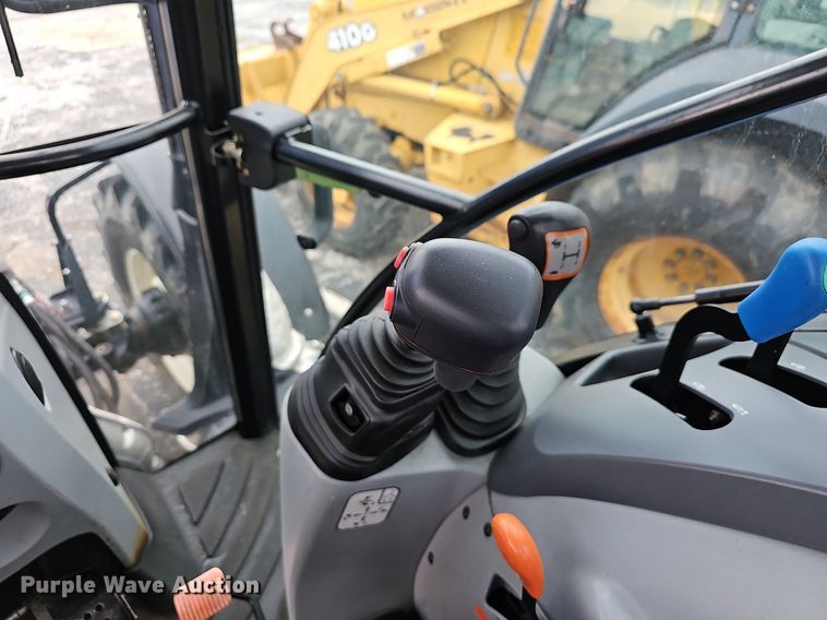 image for item OG9387 2016 New Holland TS6.110  MFWD tractor