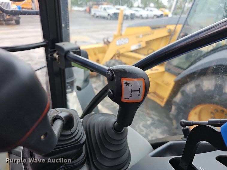 image for item OG9387 2016 New Holland TS6.110  MFWD tractor