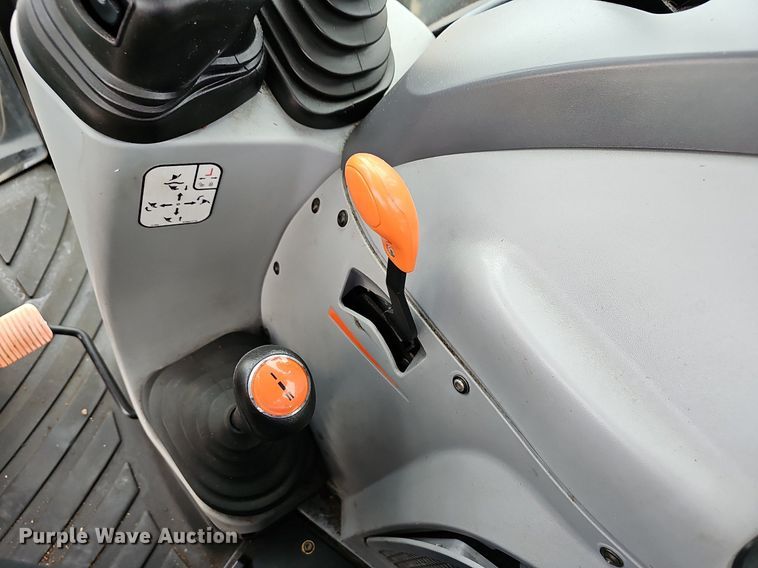 image for item OG9387 2016 New Holland TS6.110  MFWD tractor