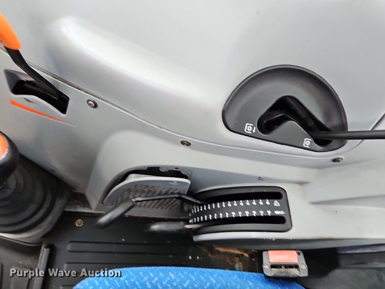 image for item OG9387 2016 New Holland TS6.110  MFWD tractor