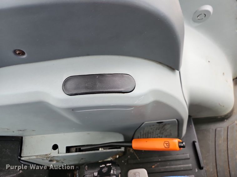 image for item OG9387 2016 New Holland TS6.110  MFWD tractor