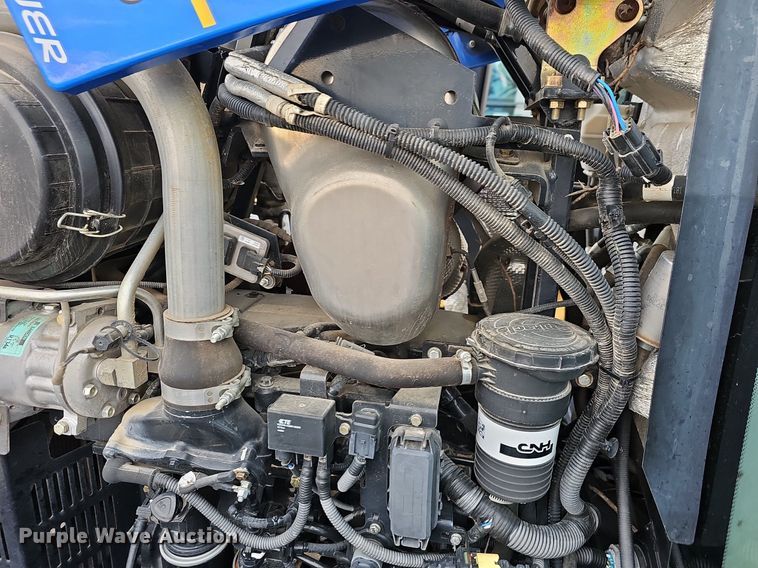 image for item OG9387 2016 New Holland TS6.110  MFWD tractor