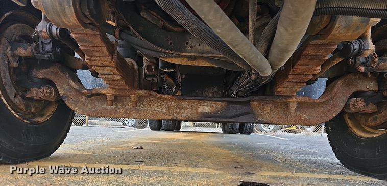 image for item OG9389 2008 International Work Star 7600  dump truck