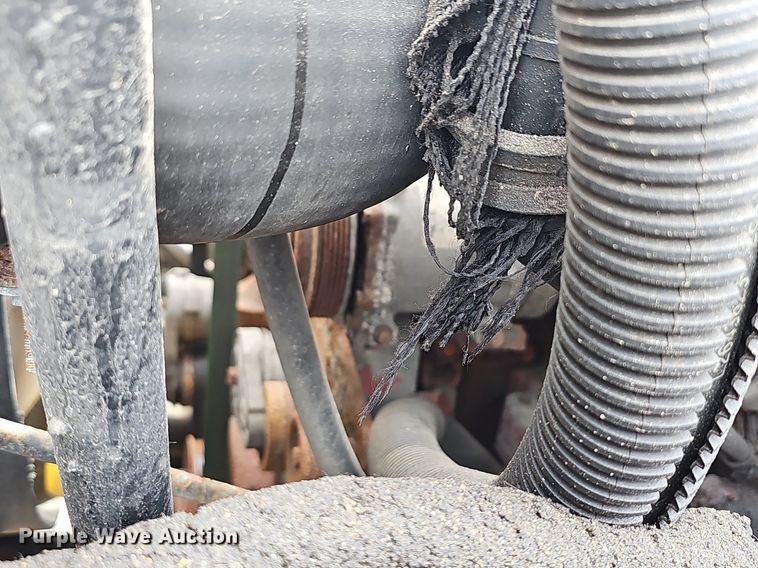 image for item OG9389 2008 International Work Star 7600  dump truck