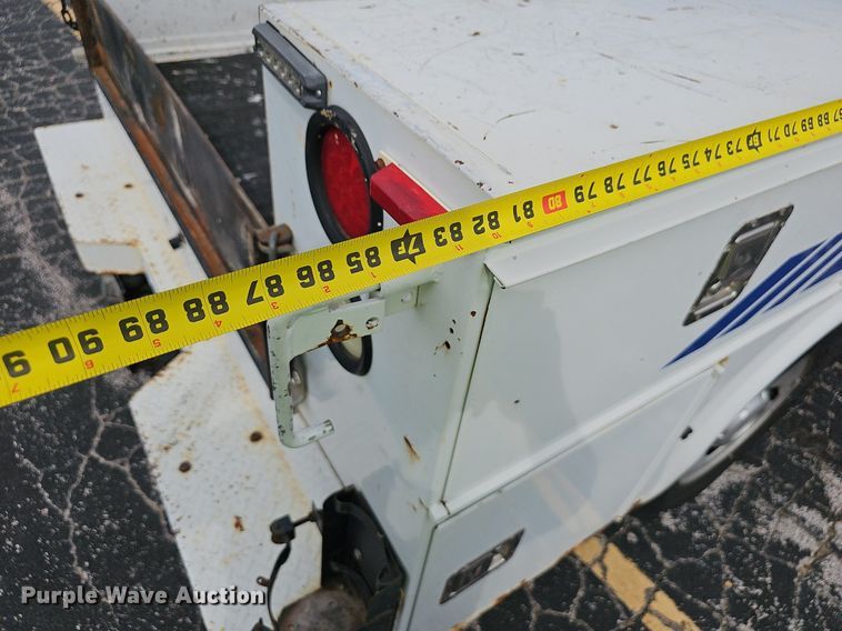 image for item OG9390 2009 Ford F250  Crew Cab utility bed pickup truck