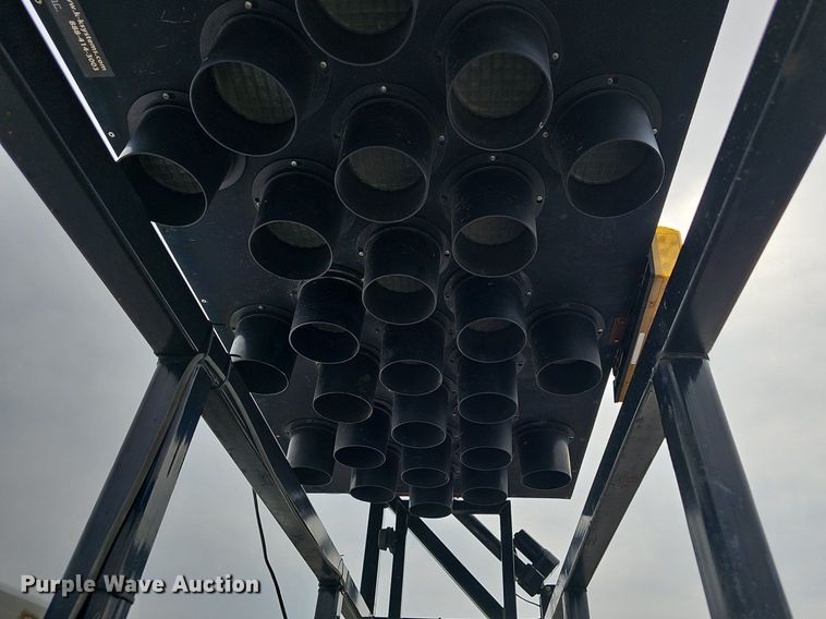 image for item OG9390 2009 Ford F250  Crew Cab utility bed pickup truck