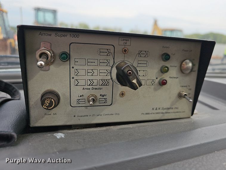 image for item OG9390 2009 Ford F250  Crew Cab utility bed pickup truck