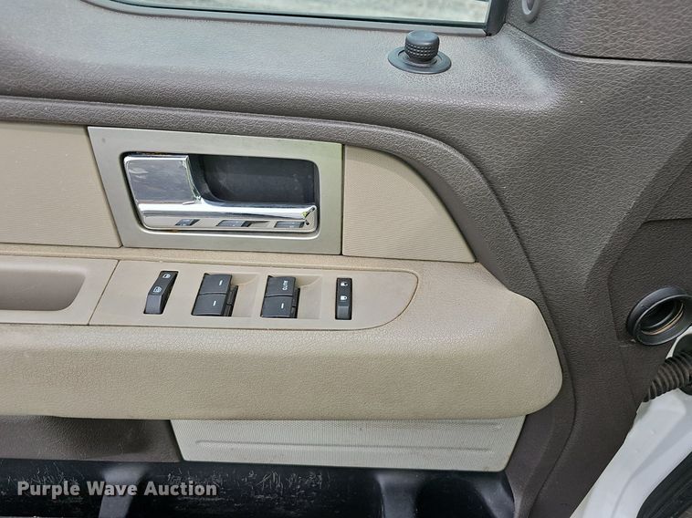 image for item OG9391 2010 Ford F150  SuperCrew pickup truck