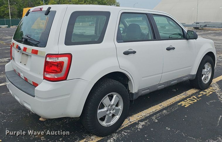 image for item OG9392 2010  Ford Escape  SUV
