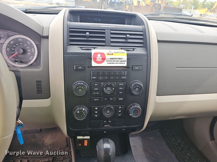 image for item OG9392 2010  Ford Escape  SUV