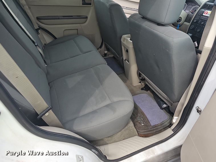 image for item OG9392 2010  Ford Escape  SUV